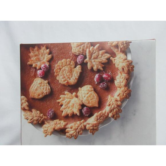 Set 6: Williams Sonoma Autumn Pie Crust Cutters, Recipe New 2018 - Picture 2 of 7